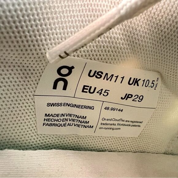 Mens On Running THE ROGER CLUBHOUSE Sneakers 48.99144 - Picture 10 of 12